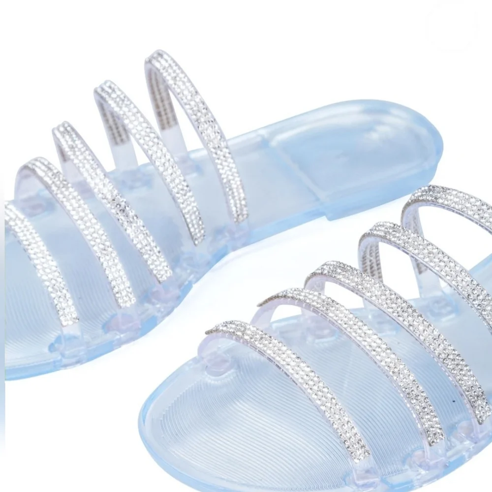 💗ARRIVED 💗 CLEAR BLUE FLAT SANDALS - Picture 6 of 8